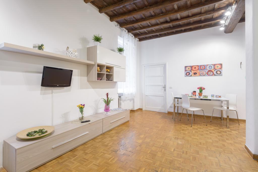 Casa Tua A Monti Apartman Róma Szoba fotó