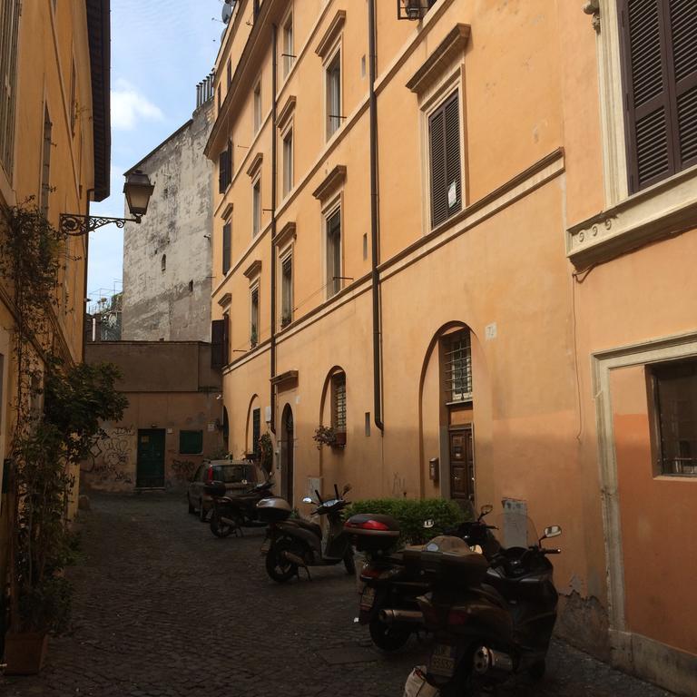 Casa Tua A Monti Apartman Róma Szoba fotó