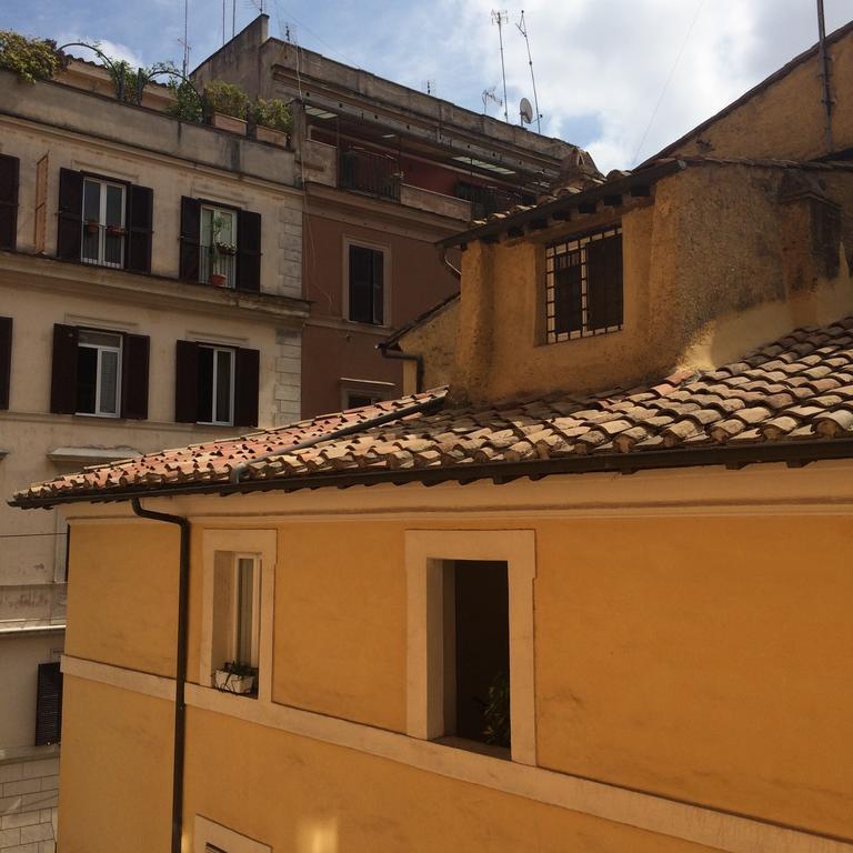Casa Tua A Monti Apartman Róma Szoba fotó