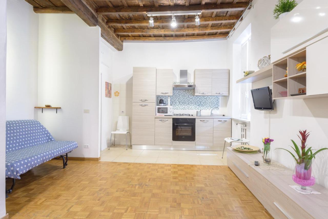 Casa Tua A Monti Apartman Róma Szoba fotó
